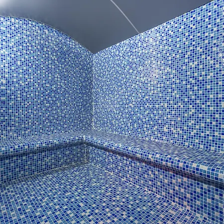 洛尼塞拉城市酒店 阿拉尼亚