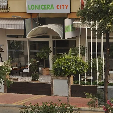 洛尼塞拉城市酒店