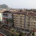 Отель Lonicera Алания