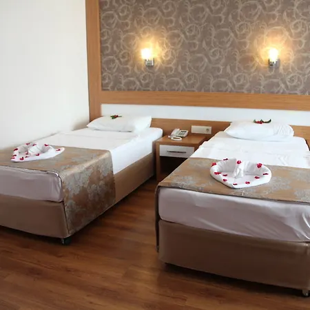 Otel Lonicera 3*